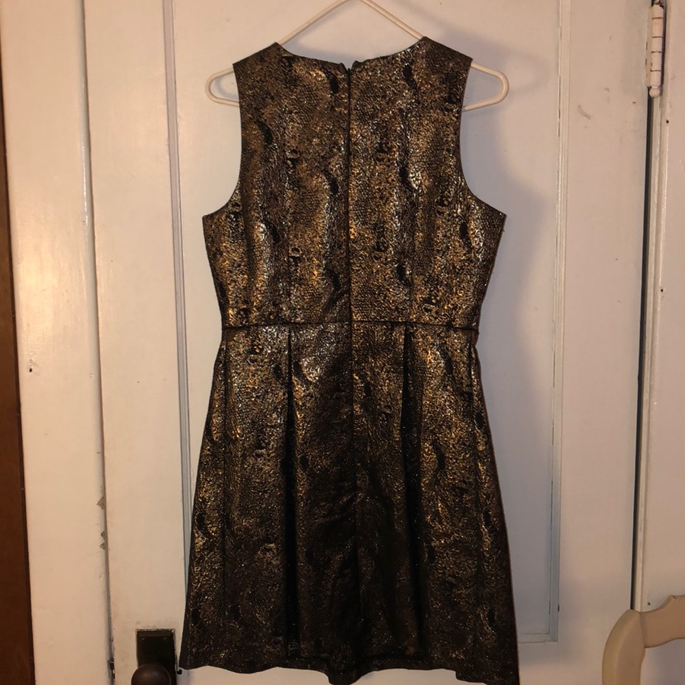 Romeo + Juliet couture metallic cocktail dress - Picture 6 of 6